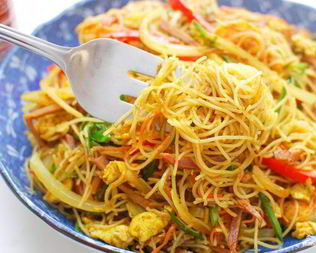 Лапша по-сингапурски