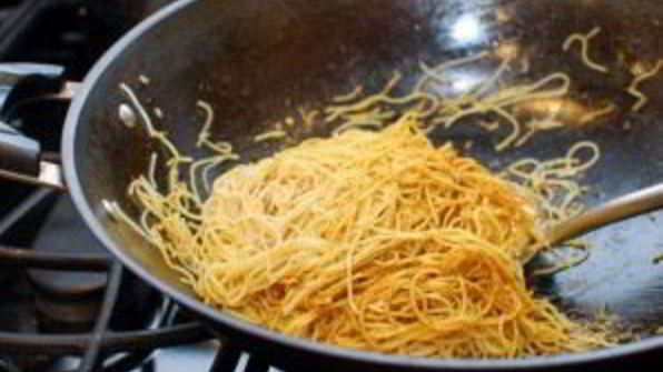 лапша по-сингапурски