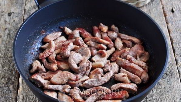 лапша удон со свининой и овощами