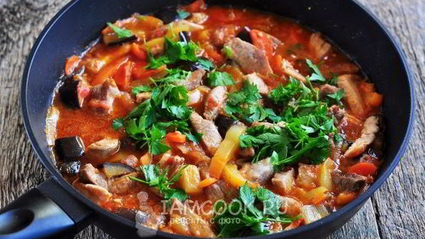 лапша удон со свининой и овощами