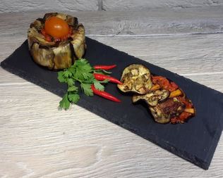 Лазанья из баклажанов с сыром Моцарелла и грибами лисичками