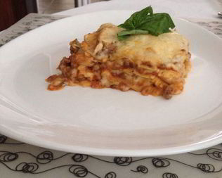 Лазанья по-болонски