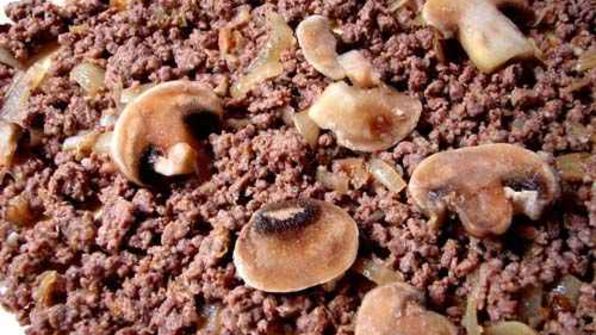 лазанья с фаршем и грибами