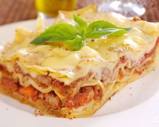 Лазанья с грибами и ветчиной