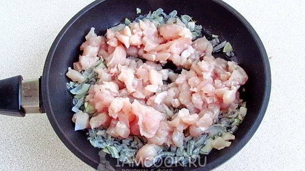 фаршированные ракушки , запеченные с сыром