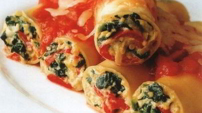 Каннеллони со шпинатом и моцареллой