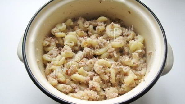 макароны по-флотски с отварным мясом