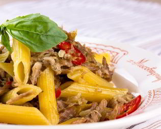 Макароны с домашней тушенкой