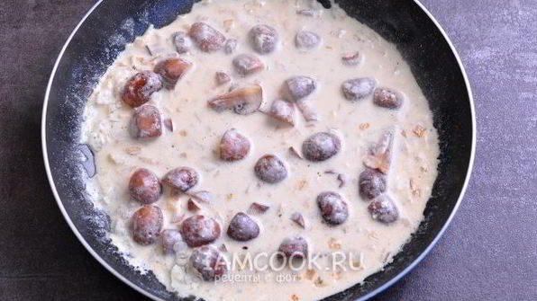 макароны с грибами в сметанном соусе