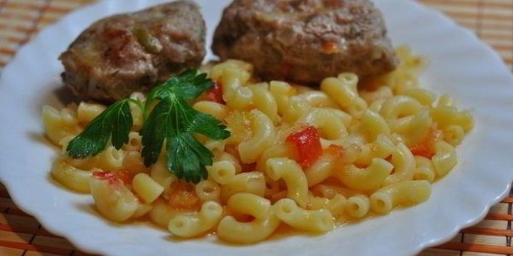 Рецепт макароны с котлетами