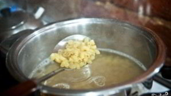 макароны с котлетами