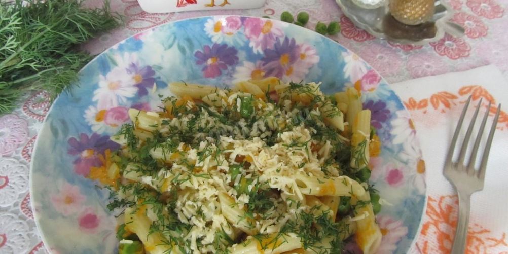 Рецепт макароны с зеленым горошком и сыром