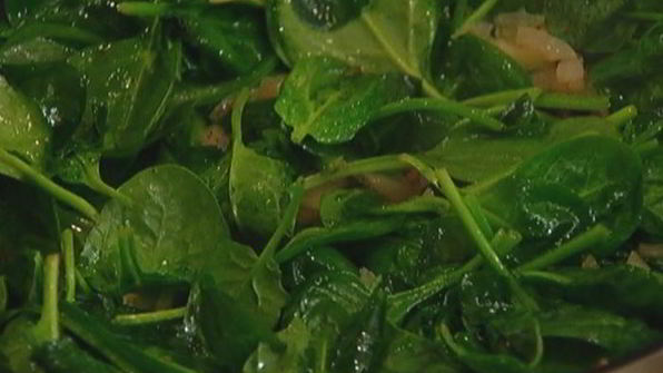 макароны со сливочным сыром и шпинатом