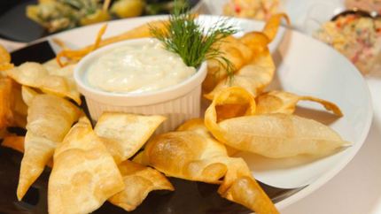 Паста фри с сырным соусом