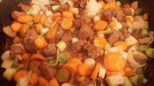 паста с говядиной и молодыми овощами