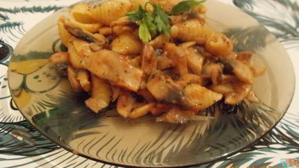Паста с грибами и луком