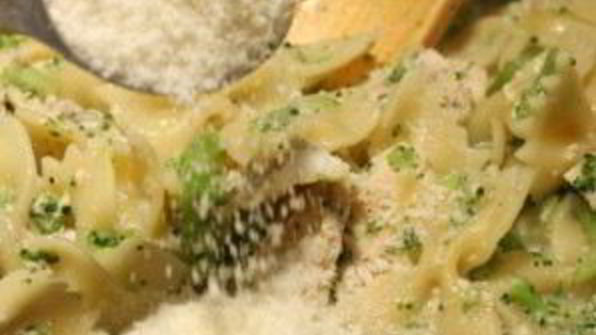 паста с курицей и брокколи