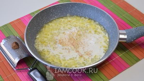 паста с морепродуктами в сливочном соусе