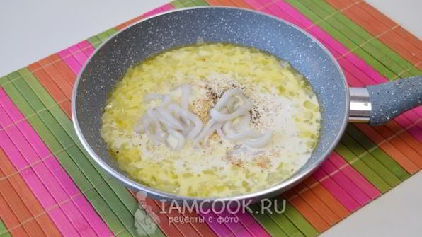 паста с морепродуктами в сливочном соусе