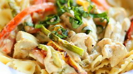 Паста с сырным соусом Альфредо