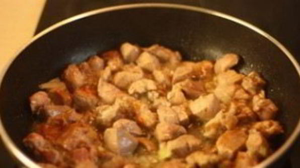 паста со свининой