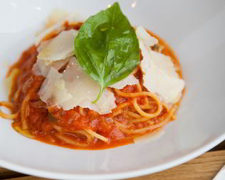 Спагетти помодорро