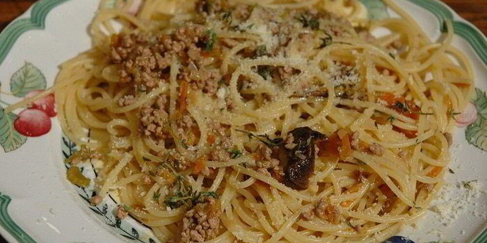 Рецепт спагетти с телятиной и сельдереем
