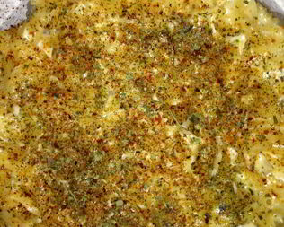 Вегетарианские макароны с сырным соусом