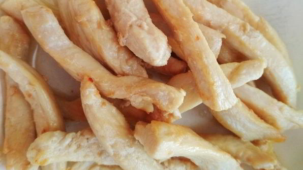 зеленая паста с кабачками и грудкой