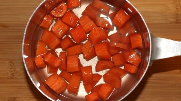 морковная лапша