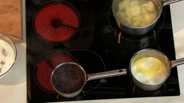 бараньи яйца с гранатовым соусом