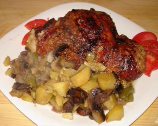 Бедро индейки с овощами