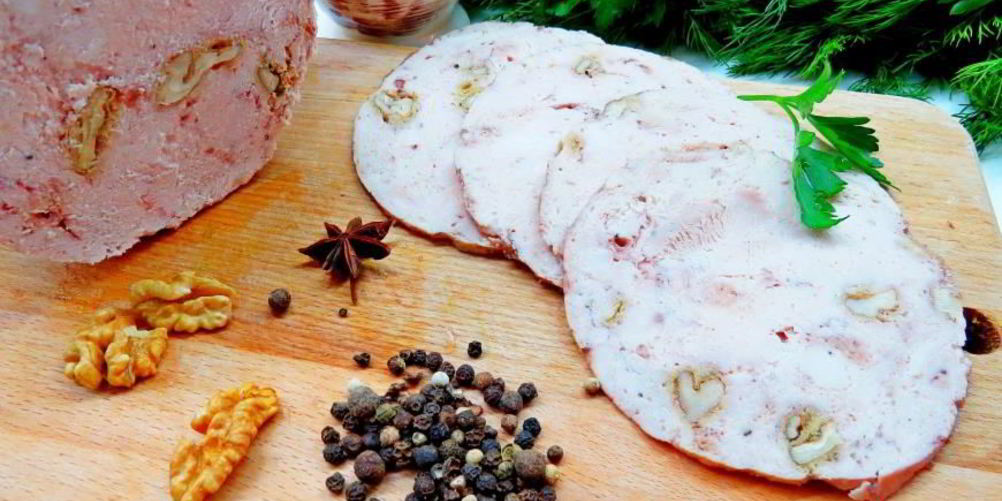 Рецепт домашняя куриная ветчина с грецкими орехами