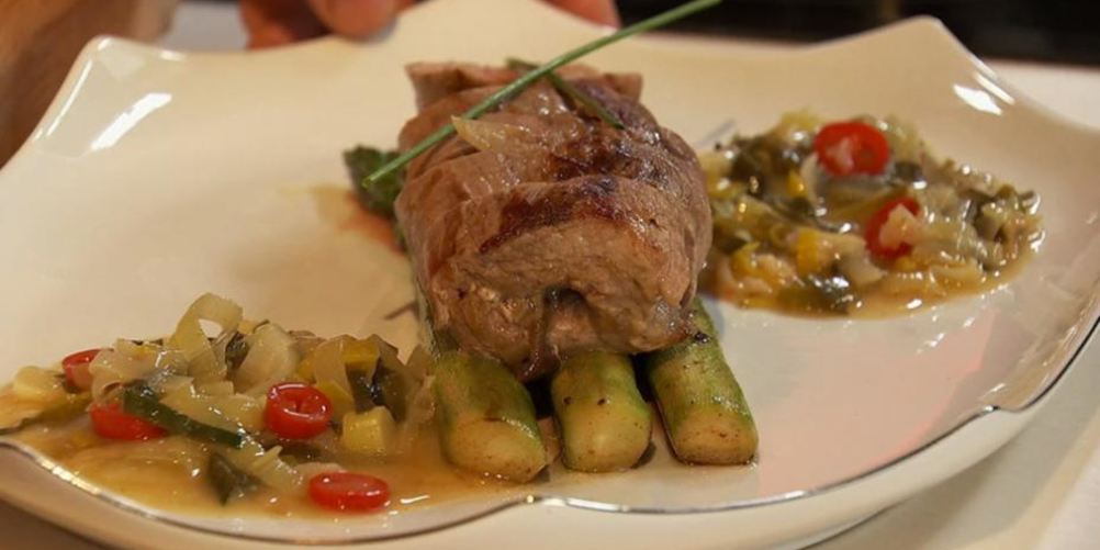 Рецепт фаршированная свинина с соусом из порея