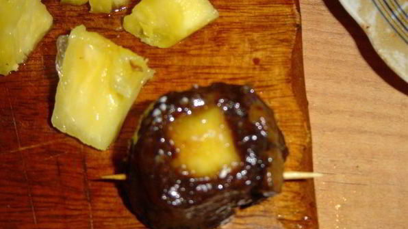 говядина с ананасом