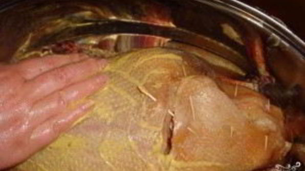 гусь с апельсинами, запеченный в духовке