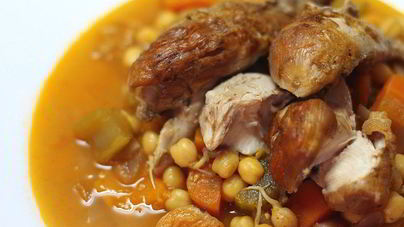 Индейка, томленая с курагой и нутом