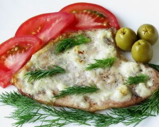 Индейка в сметанном соусе в духовке