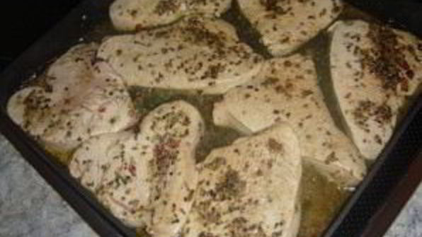 индейка в сметанном соусе в духовке