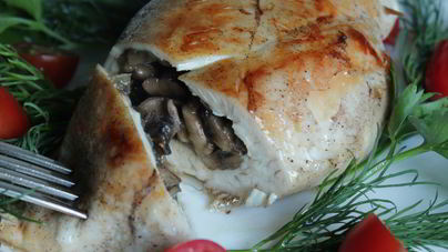 Куриная грудка, фаршированная шампиньонами