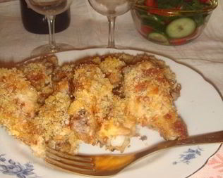 Куриные крылышки в панировке из хлебной крошки и сыра