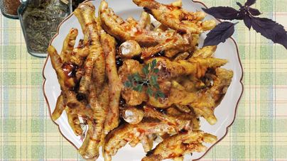 Куриные лапки в медово-горчичном соусе