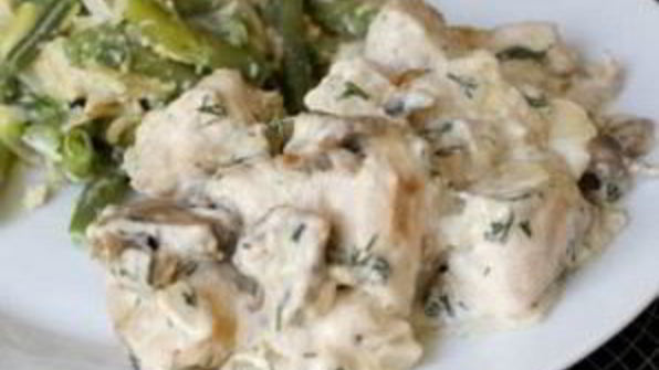 курица кусочками в мультиварке редмонд