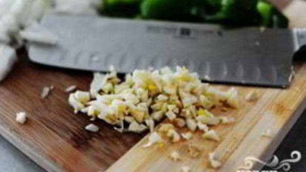 курица с оливками