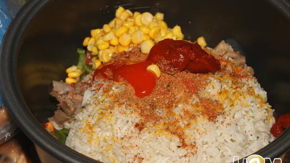 курица с рисом и овощами