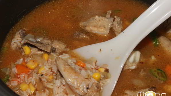 курица с рисом и овощами