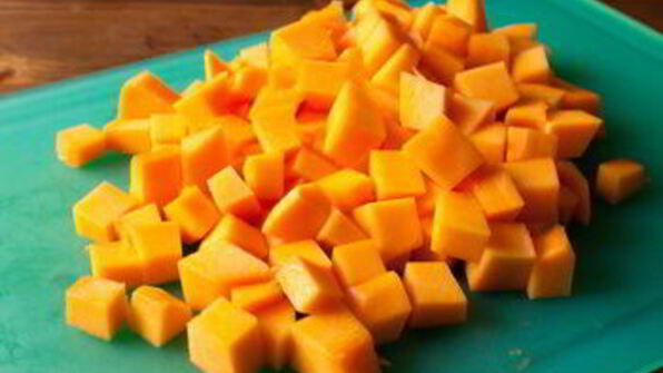 курица с тыквой и шампиньонами в сливках