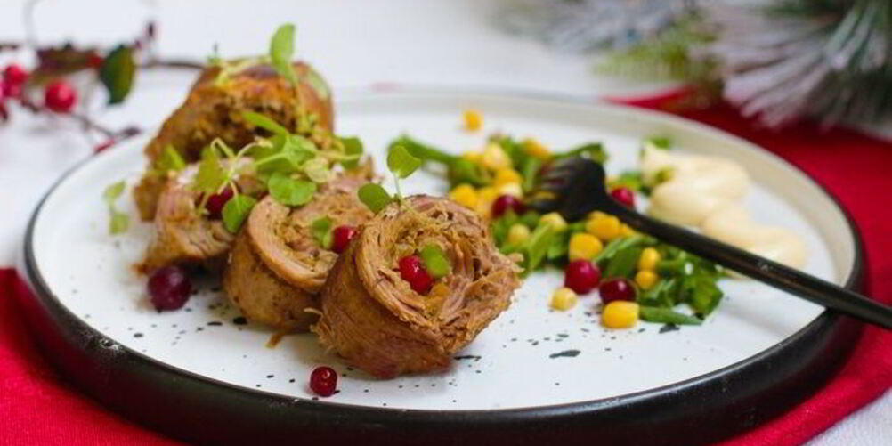 Рецепт мини-рулеты из индейки, фаршированные лисичками