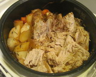 Мясо с картошкой в мультиварке