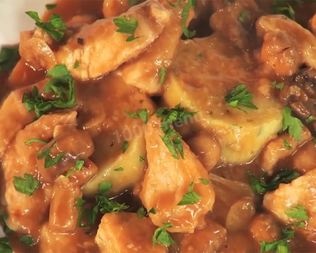 Мясо с кнедликами